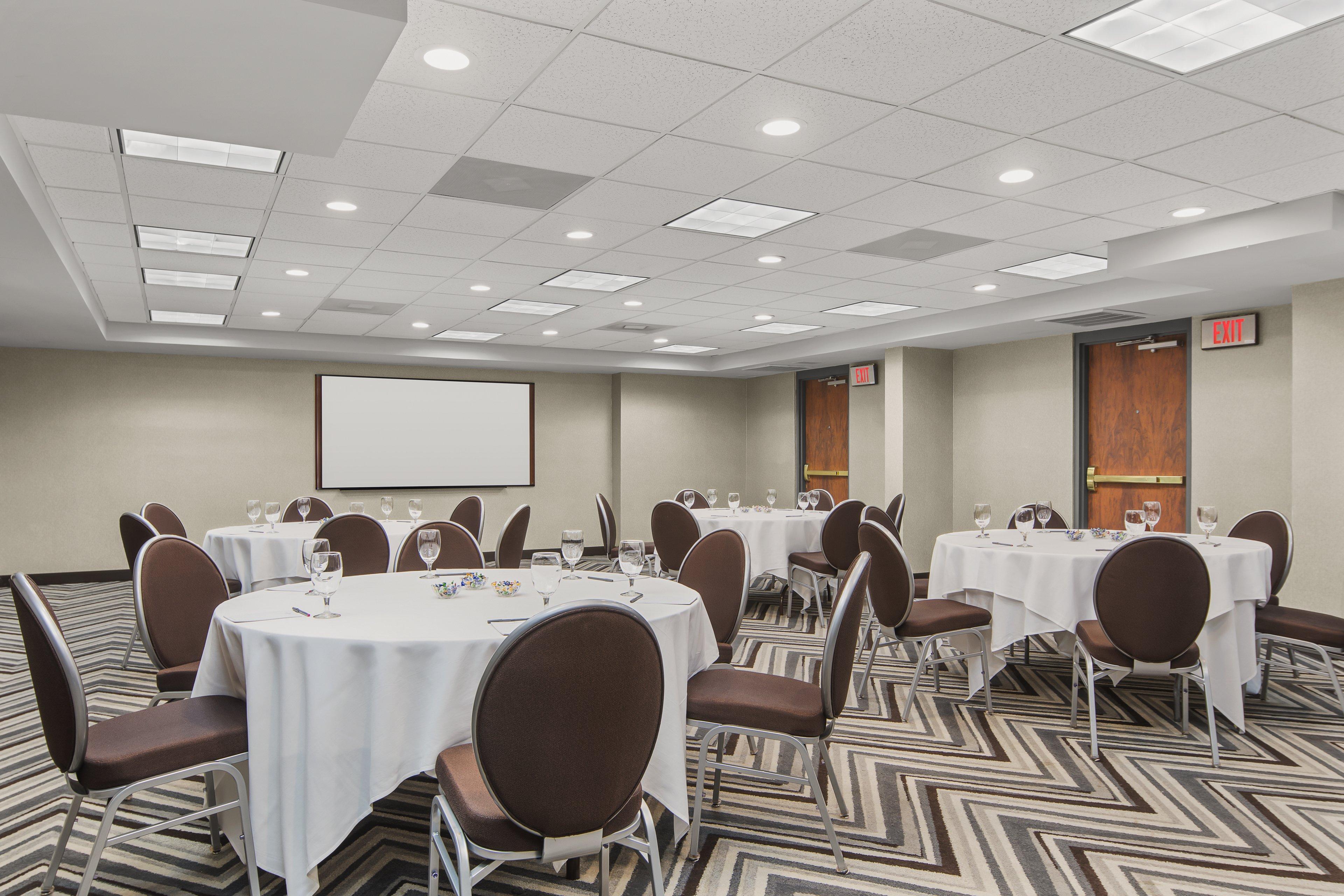 Crowne Plaza Greenville By Ihg Екстер'єр фото