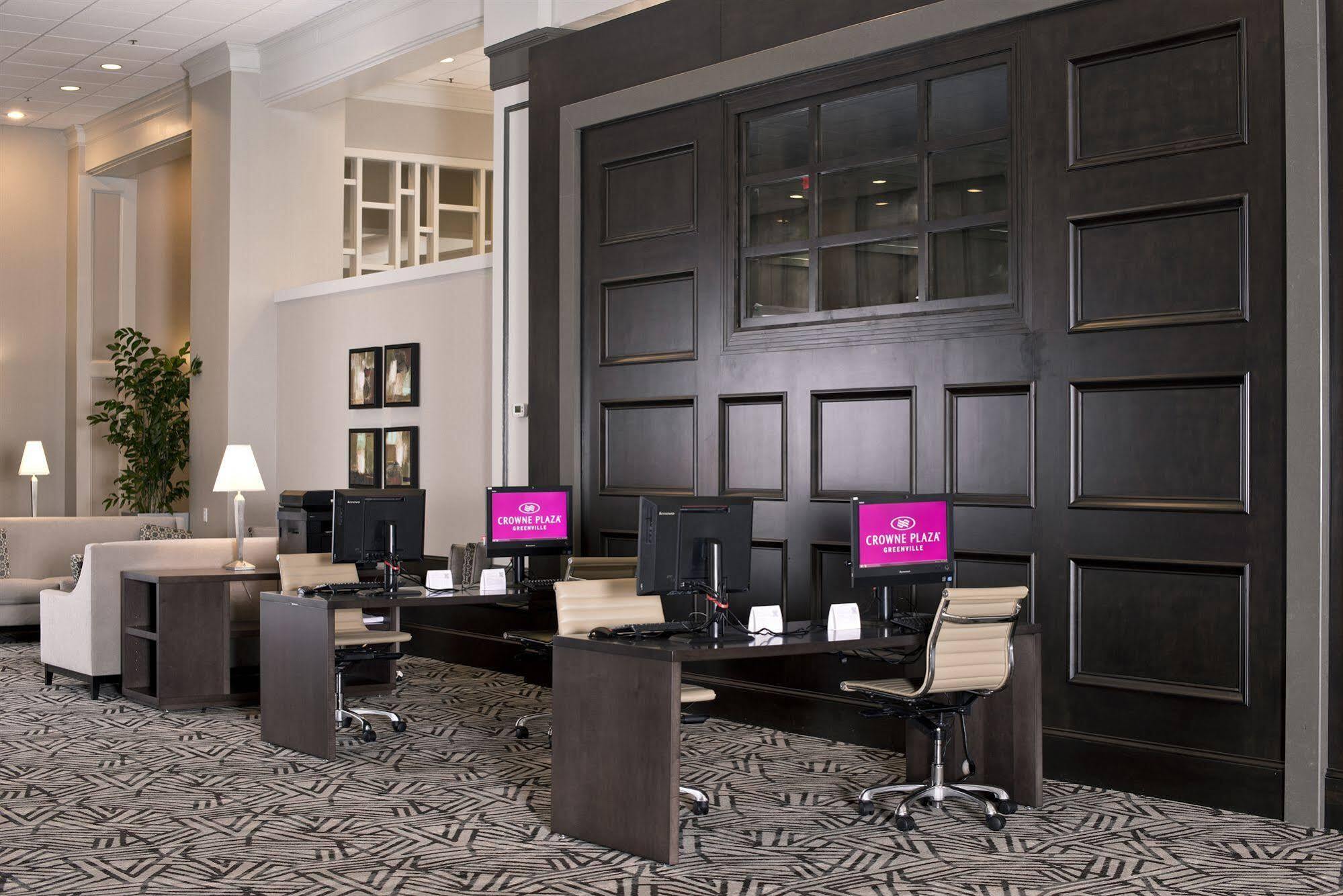 Crowne Plaza Greenville By Ihg Екстер'єр фото